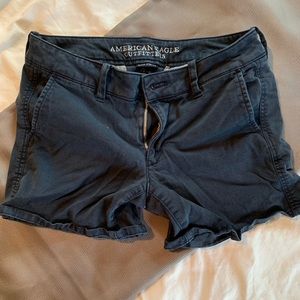 American Eagle midi shorts. Size 4 navy blue.